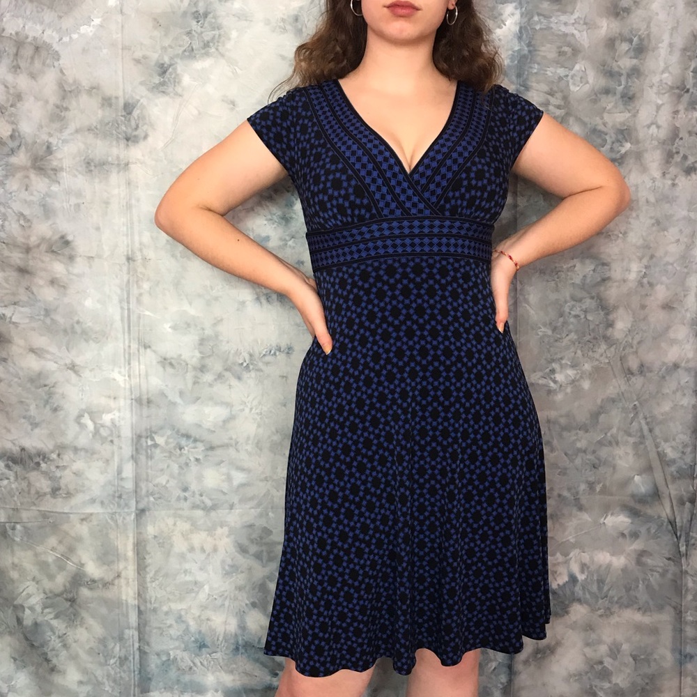 Blue and black detailed midi dress
